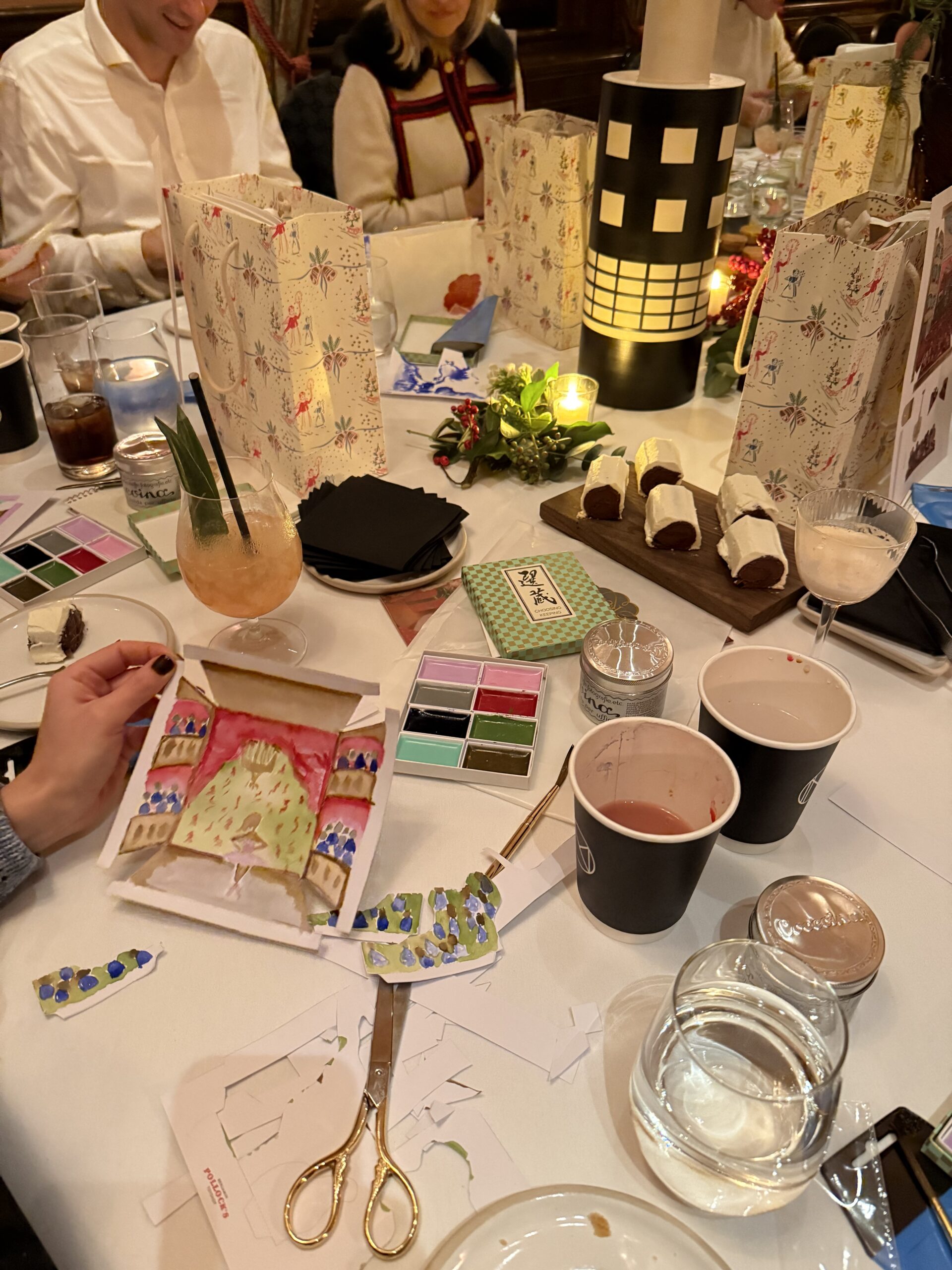 Make a miniature diorama workshop by Pollocks at the Nomad Hotel