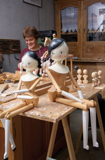 Dutch Dolls made by Judith Sotriffer in Val Gardena