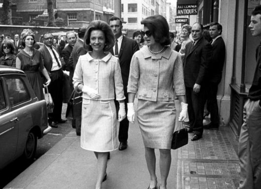 Lee Radziwell & Jackie Kennedy in London 1960s