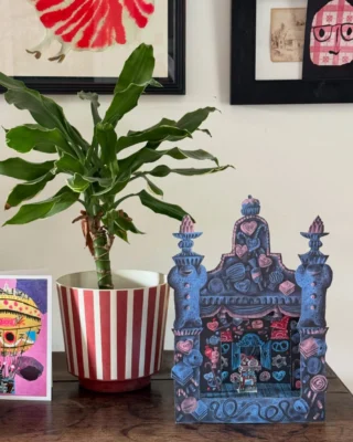 I always like a bit of rearranging on a Sunday. I’m enjoying our new edition of Hansel & Gretel by @hicksjenkins which has now taken pride of place. I spent a very satisfying 45 minutes making it up (away from a screen) and voila - a piece of art for your house…and I can change the scenes and characters around. 

Our new imprint of contemporary toy theatres are printed in East London, 15 minutes away from where Mr Pollock originally printed his toy theatres in Victorian London. And they are a joy.
.
.
.
.
.
.
.
#toytheatre #papertheatre #papertheater #hanselandgretel #benjaminpollockstoyshop #pollockstoyshop #coventgarden