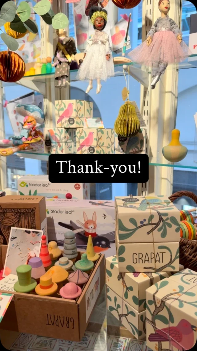 Busy thinking up more questions for you. Meanwhile do come and visit in real life @benjamin_pollocks_toyshop 
.
.
.
.
.
#toyshop #marypoppins #handmadetoys #woodentoys #toytheatre #miniatures #londontoyshop #benjaminpollockstoyshop #pollockstoyshop #coventgarden